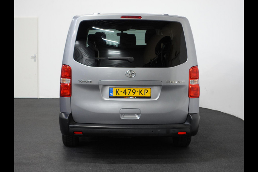 Toyota Proace Shuttle 1.5 D-4D Navigator Long L3H1 |9 Persoons | Navigatie | Parkeersensoren | Carplay | Cruise Control | DAB |
