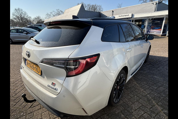 Toyota Corolla Touring Sports 1.8 Hybrid GR-Sport | SCI | 122pk | Trekhaak | Adaptieve Cruise | Stoelverwarming | 18 inch velgen | Full LED