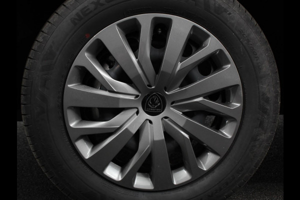 Peugeot Partner 1.5 BlueHDi 130PK L2 Automaat Navigatie Apple Carplay / Android Auto DAB trekhaak Cruise Control Airco Houten bekleding laadruimte