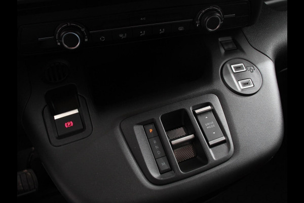 Peugeot Partner 1.5 BlueHDi 130PK L2 Automaat Navigatie Apple Carplay / Android Auto DAB trekhaak Cruise Control Airco Houten bekleding laadruimte