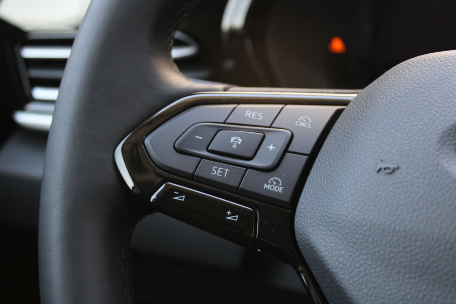 Ford Transit Connect 2.0 EcoBlue L2 Limited 123pk - Automaat - Keyless - ACC - Blindspot - Carplay/Android - Rijklaar