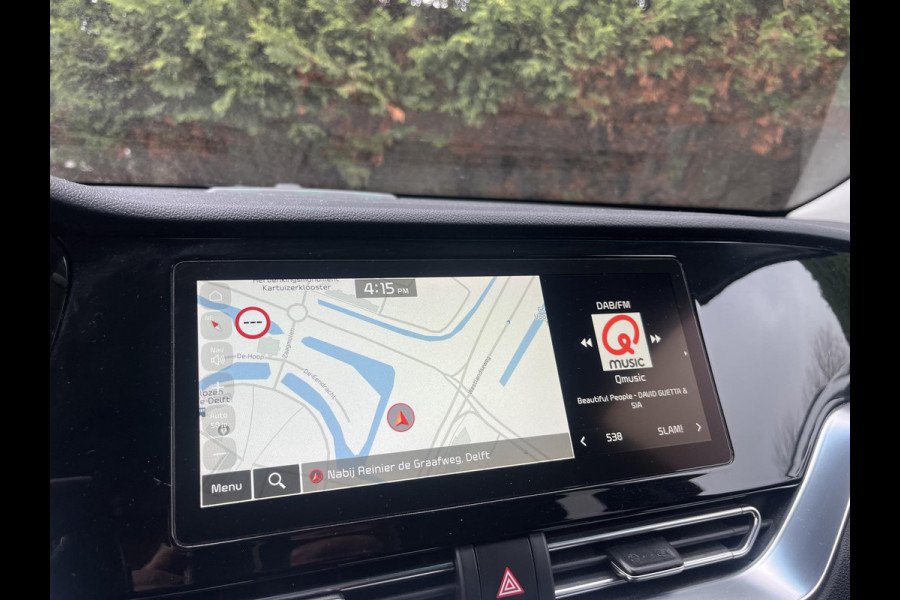 Kia e-Niro Dynamic Line 64 kWh SOH 99% | 450 km actieradius | Stuur-/& Stoelverwarming | Parkeersensoren |