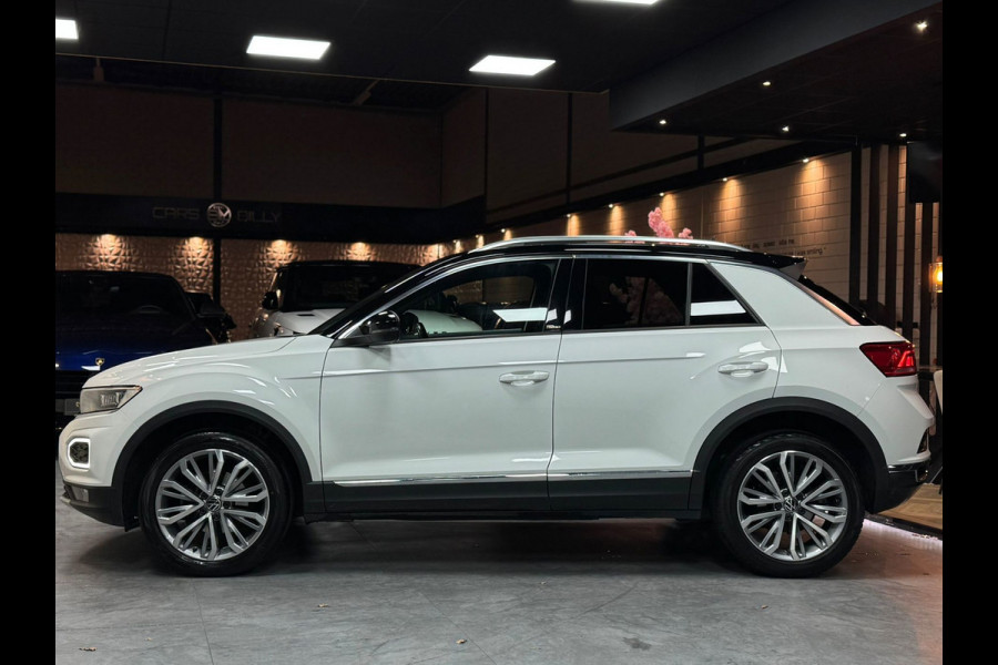 Volkswagen T-Roc 1.5 TSI Business R|PANO|STOELVER|AUT|ACC