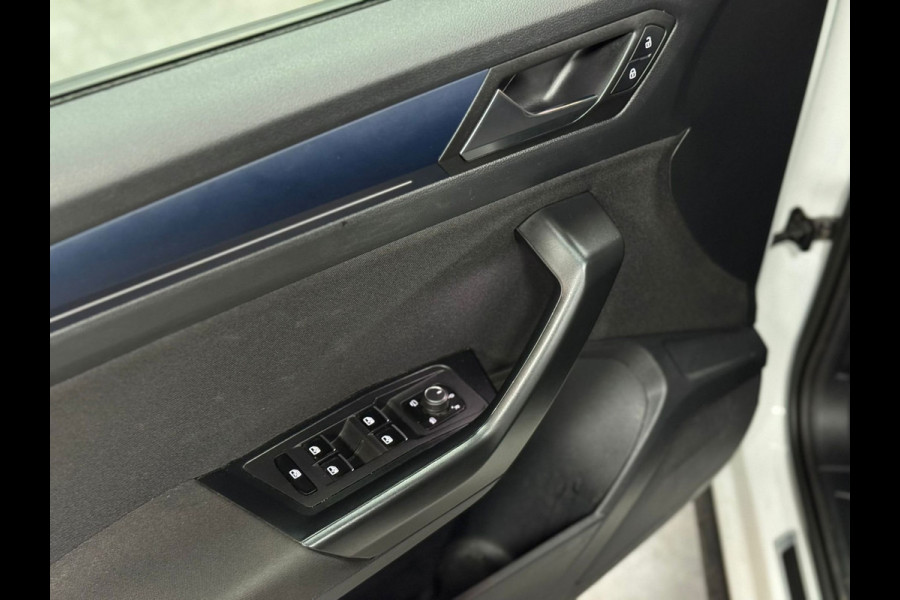 Volkswagen T-Roc 1.5 TSI Business R|PANO|STOELVER|AUT|ACC