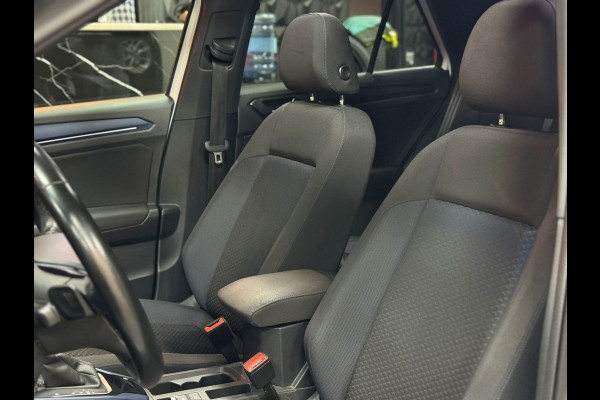 Volkswagen T-Roc 1.5 TSI Business R|PANO|STOELVER|AUT|ACC