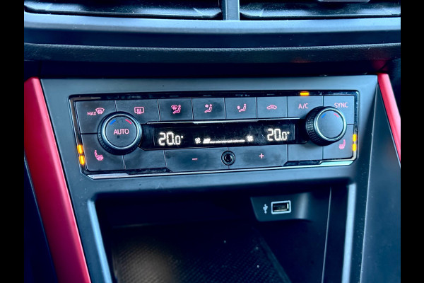 Volkswagen Polo 2.0 TSI GTI Virtual/AppleCarPlay/Xenon