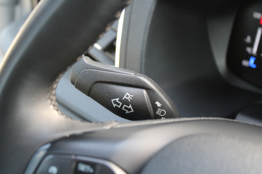 Ford Transit 350 2.0 TDCI L4H3 Trend RWD 130pk - 270gr deuren - Camera - Cruise - Carplay - Airco - PDC - Rijklaar