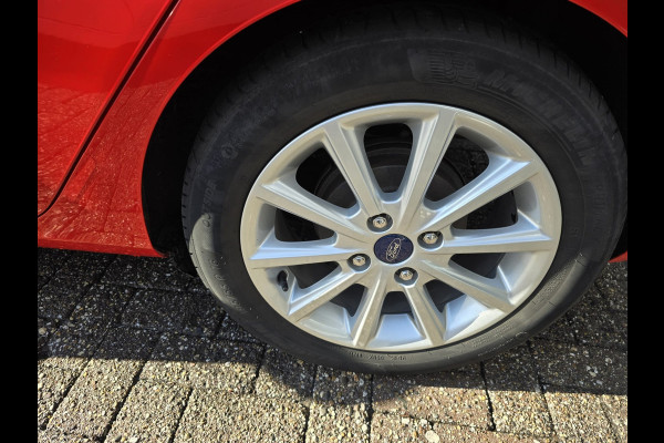 Ford Fiesta 1.0 EcoBoost Titanium | 2E EIGENAAR | 12 MND GARANTIE | NAVI | CRUISE | NL AUTO |