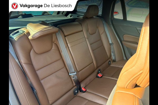 Volvo V60 2.0 T6 Recharge AWD R-Design / 360 camera / Panoramadak / Leder / head-up / Harman-Kardon