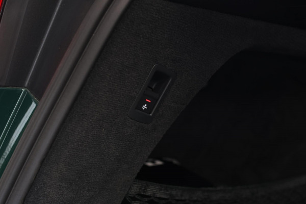 Audi RS6 TFSI Quattro *Keramisch*Pano*B&O Advanced*Soft-Close*Alcantara*