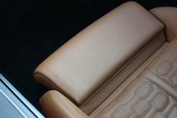 Audi RS6 TFSI Quattro *Keramisch*Pano*B&O Advanced*Soft-Close*Alcantara*