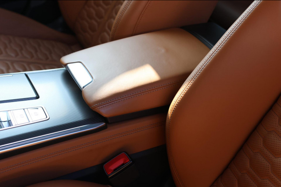 Audi RS6 TFSI Quattro *Keramisch*Pano*B&O Advanced*Soft-Close*Alcantara*