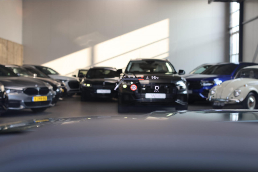 Audi RS6 TFSI Quattro *Keramisch*Pano*B&O Advanced*Soft-Close*Alcantara*