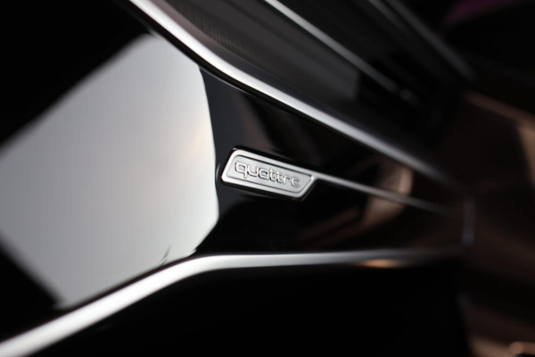 Audi RS6 TFSI Quattro *Keramisch*Pano*B&O Advanced*Soft-Close*Alcantara*