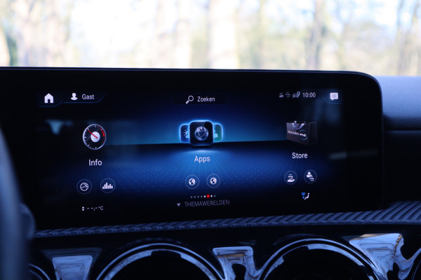 Mercedes-Benz A-Klasse 180 Business Solution | Camera | Stoelverwarming |