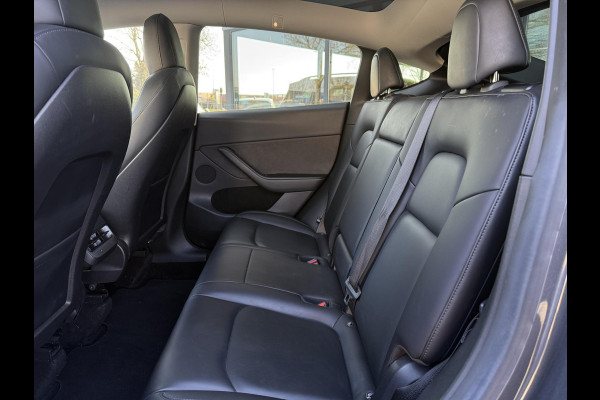 Tesla Model Y Aut. Long Range Dual Motor AWD | Autopilot | Panorama | Leder |