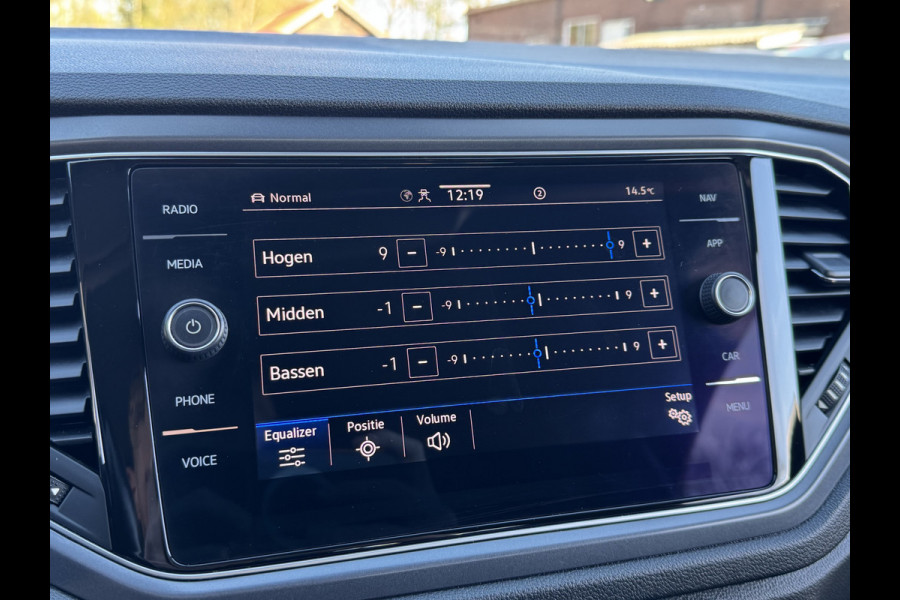 Volkswagen T-Roc Cabrio 1.5 TSI 150PK DSG R-LINE SPORT CAMERA/ACC/NAVIGATIE