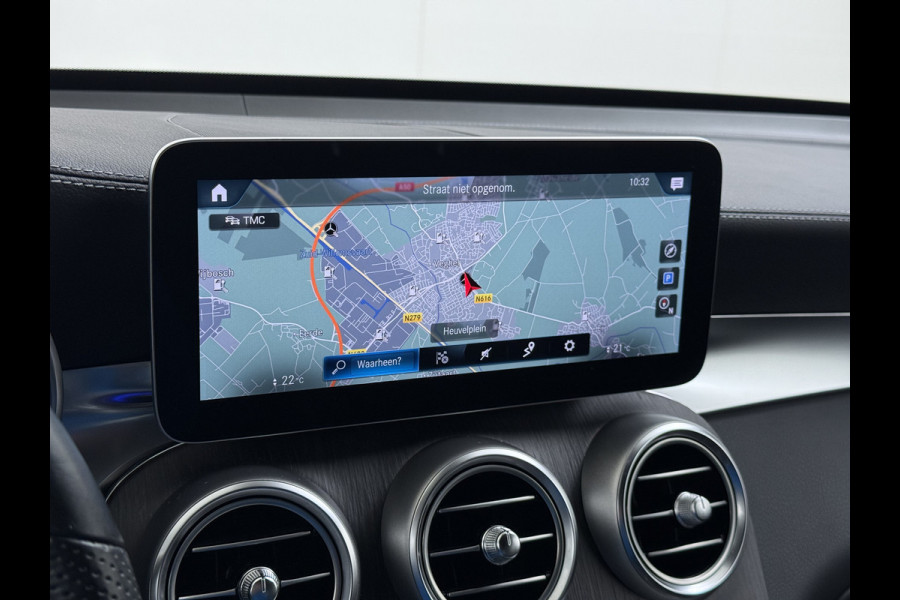 Mercedes-Benz GLC 300e AMG // Headup // Luchtvering // Memory // Burmester // 360 Camera // Distronic // Rijassistentie pakket // Keyless // Sfeer