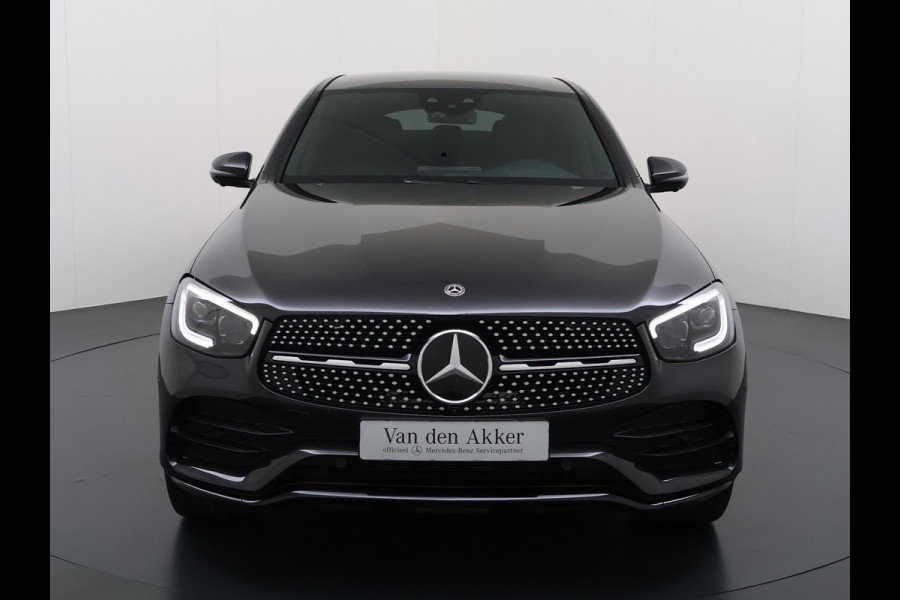 Mercedes-Benz GLC 300e AMG // Headup // Luchtvering // Memory // Burmester // 360 Camera // Distronic // Rijassistentie pakket // Keyless // Sfeer