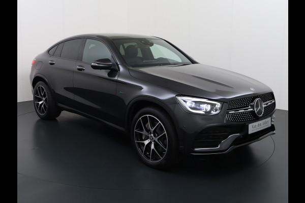 Mercedes-Benz GLC 300e AMG // Headup // Luchtvering // Memory // Burmester // 360 Camera // Distronic // Rijassistentie pakket // Keyless // Sfeer