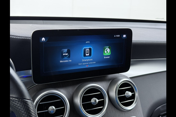 Mercedes-Benz GLC 300e AMG // Headup // Luchtvering // Memory // Burmester // 360 Camera // Distronic // Rijassistentie pakket // Keyless // Sfeer