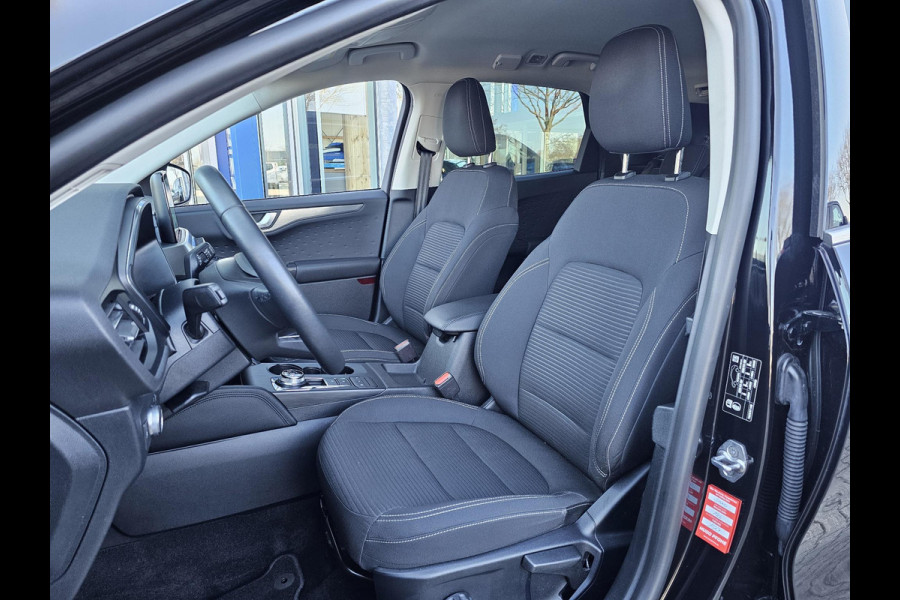 Ford Kuga 2.5 PHEV Titanium 225 pk | Winterpack | Head up display | PDC v + a | Lane assist | All-seasons banden