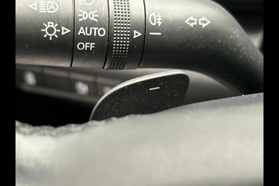 Mazda MX-30 E-SkyActiv 145 First Edition 36 kWh | Origineel NL | Head Up Adaptieve Cruise Stoelverwarming Camera Carplay Memorie