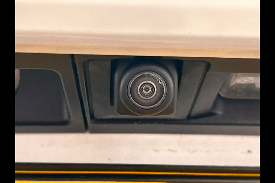 Mazda MX-30 E-SkyActiv 145 First Edition 36 kWh | Origineel NL | Head Up Adaptieve Cruise Stoelverwarming Camera Carplay Memorie