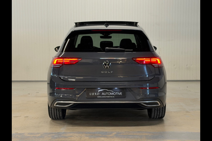 Volkswagen Golf 2.0 TDI | PANO | TREKHAAK | CAMERA | MEMORY SEATS | CARPLAY | IQ DRIVE