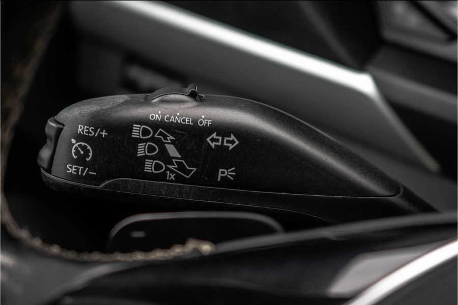 Volkswagen Amarok 3.0L V6 | XL | 5-Persoons | Aventura | 259 PK | LED | Camera | Carplay | Cruise | PDC | Trekhaak