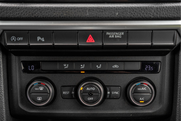Volkswagen Amarok 3.0L V6 | XL | 5-Persoons | Aventura | 259 PK | LED | Camera | Carplay | Cruise | PDC | Trekhaak