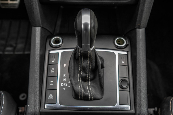 Volkswagen Amarok 3.0L V6 | XL | 5-Persoons | Aventura | 259 PK | LED | Camera | Carplay | Cruise | PDC | Trekhaak