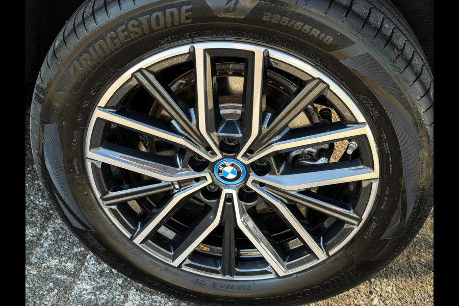 BMW X1 xDrive25e M-Sport|Camera|Shadow-Line