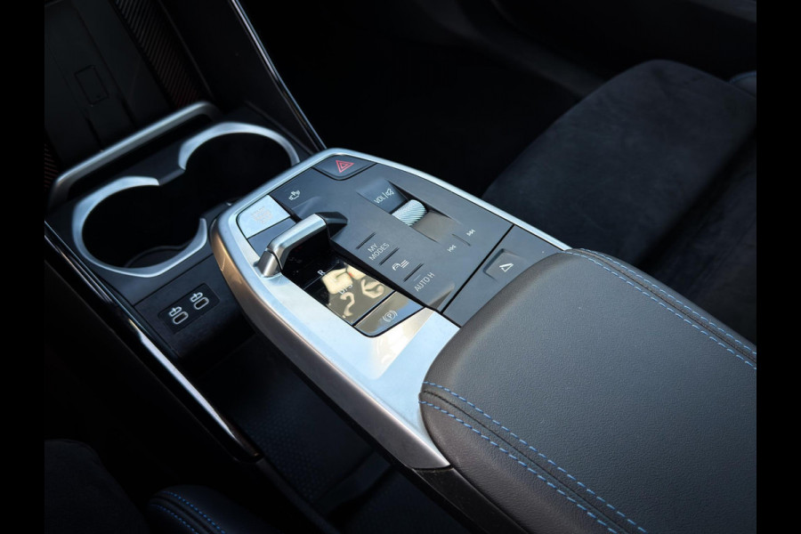 BMW X1 xDrive25e M-Sport|Camera|Shadow-Line