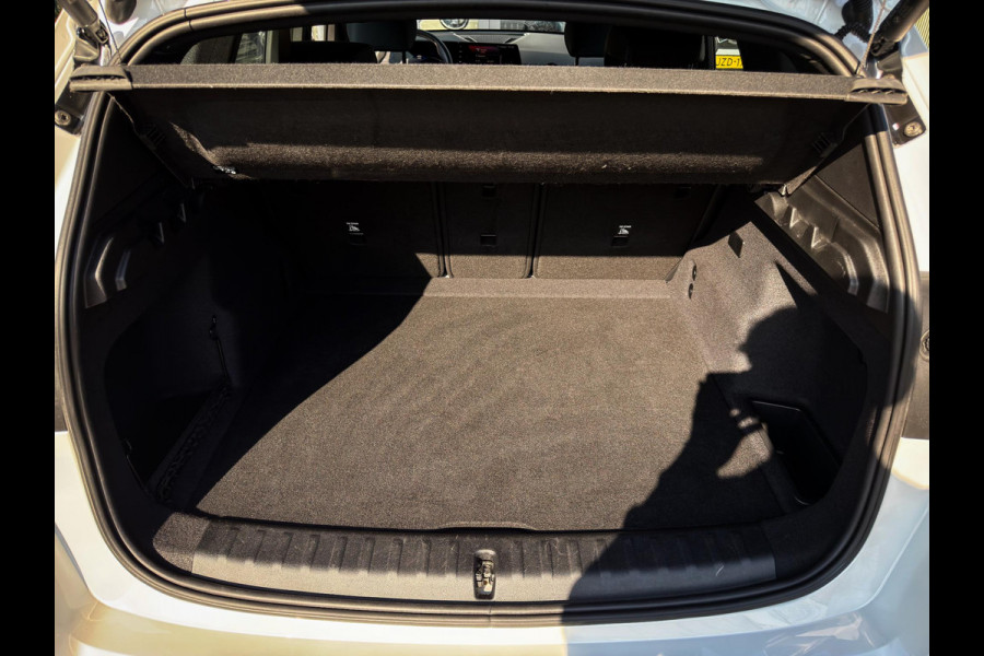 BMW X1 xDrive25e M-Sport|Camera|Shadow-Line