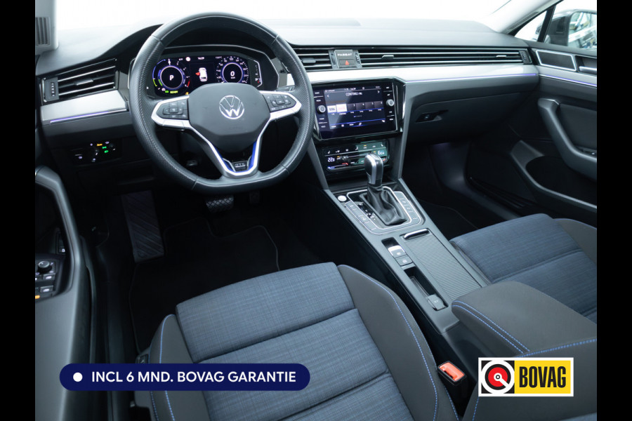 Volkswagen Passat Variant 1.4 TSI PHEV GTE Business Panorama dak | | Ergo Comfort stoel | Elec. klep | Stoel- & Stuurverw. | Navigatie, Headup, Camera,  Adaptieve Cruise, Automatisch inparkeren, Sfeerverlichting
