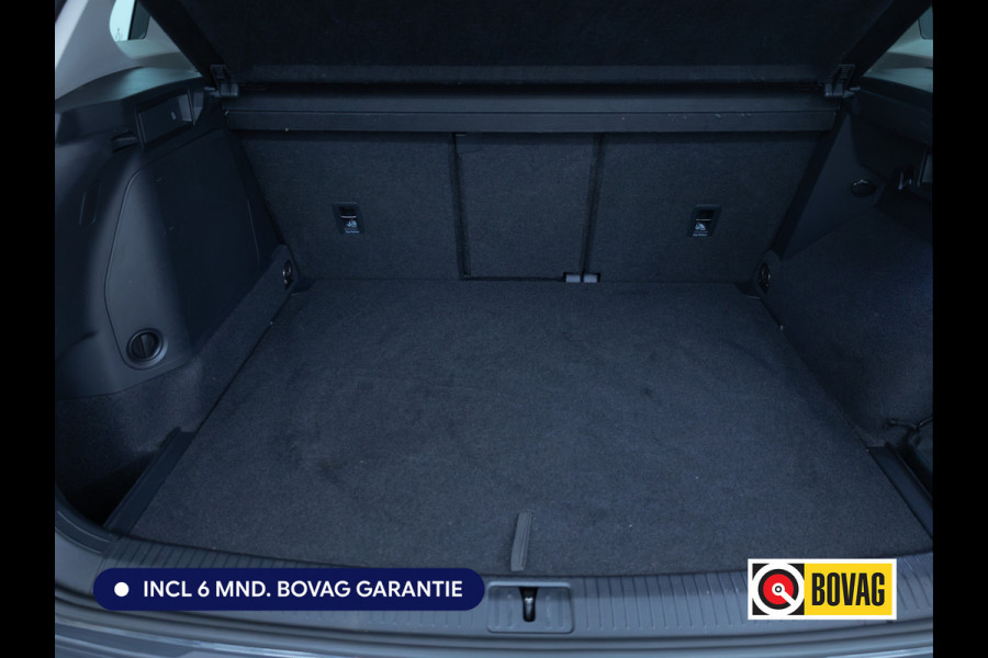 Volkswagen Tiguan 1.4 TSI eHybrid Business+ | Panoramadak | HUD | Stoel- & stuurverwarming | IQ Led | 360 Camera | Achteruirijcamera, Parkeerassistent, Navigatie, App. connect, Travel assist, Witerwielenset