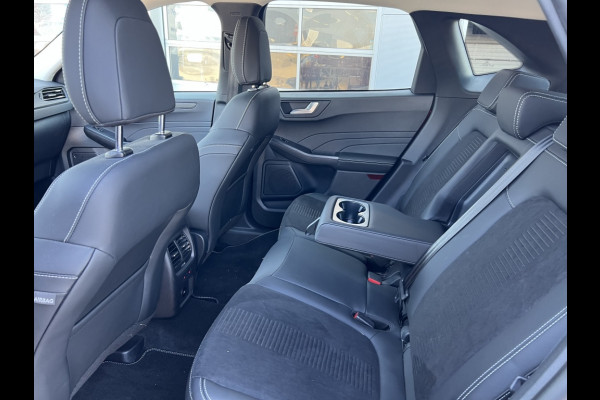 Ford Kuga 2.5 PHEV Active X Techpack / Winterpack / Trekhaak