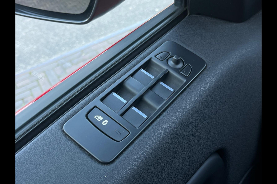 Land Rover Discovery Sport 2.0 TD4 Pure VAN