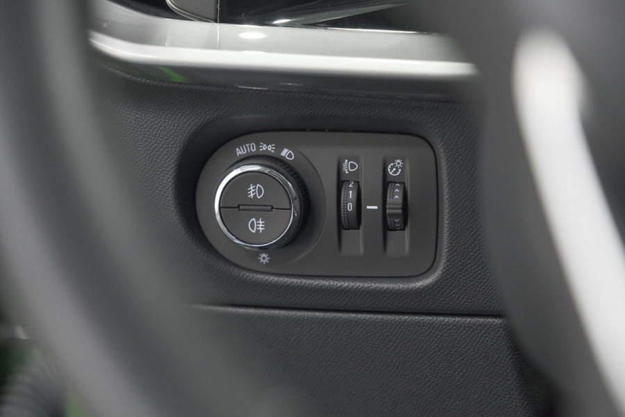 Opel Mokka Electric Level 3 50 kWh | 3 Faselaadfunctie | Camera | Dodehoekdetectie | Apple Carplay