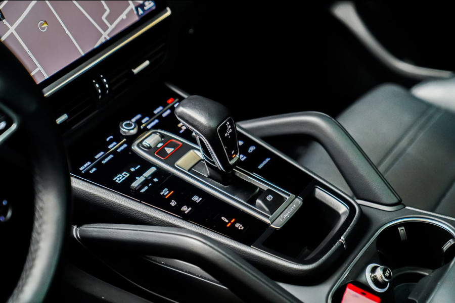 Porsche Cayenne Coupé 3.0 E-Hybrid | Luchtvering | Memory | Panorama dak