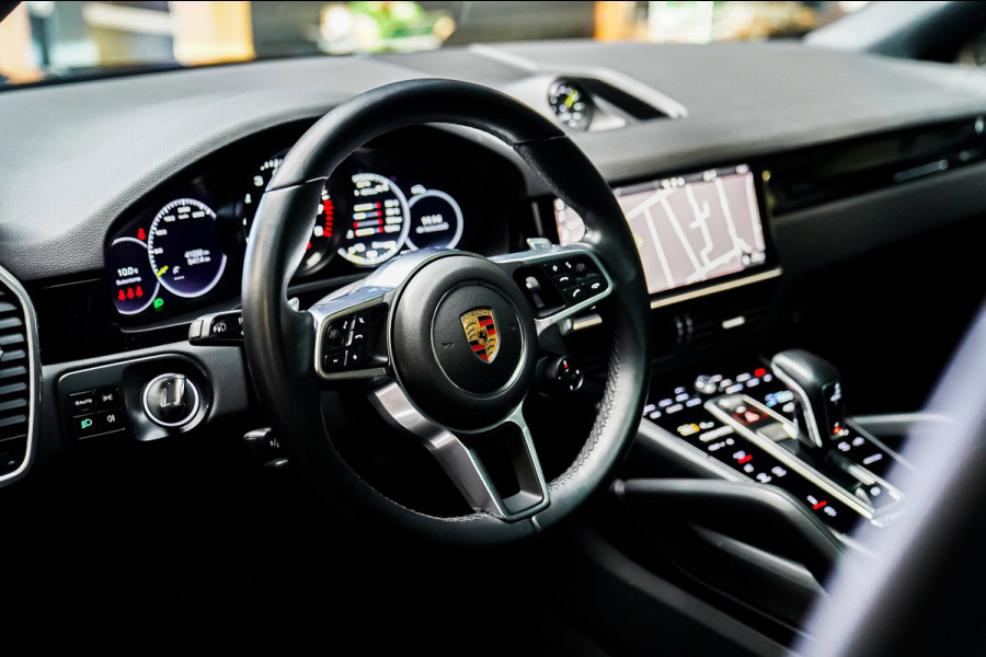 Porsche Cayenne Coupé 3.0 E-Hybrid | Luchtvering | Memory | Panorama dak