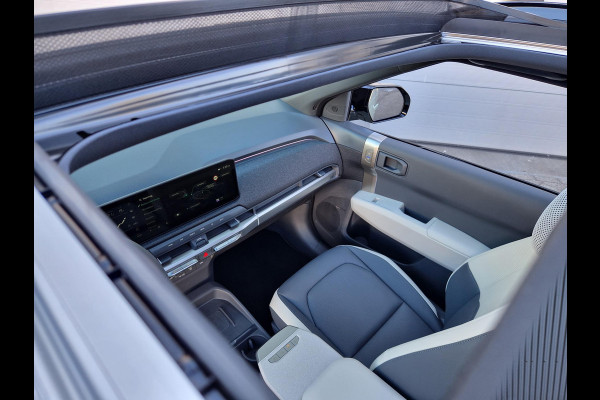 Kia EV3 GT-PlusLine 81.4 kWh | Dodehoek Camera | Stoelventilatie | HUD | 360 Camera |