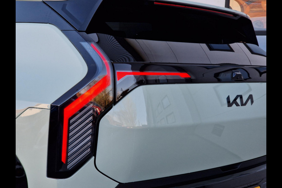 Kia EV3 GT-PlusLine 81.4 kWh | Dodehoek Camera | Stoelventilatie | HUD | 360 Camera |
