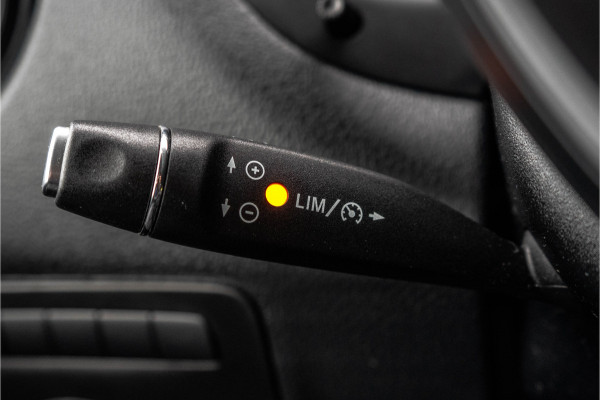 Mercedes-Benz Vito 116 CDI L2H1 | 164 PK | Automaat | Camera | Carplay | Cruise | Airco