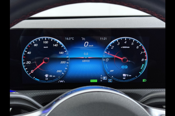 Mercedes-Benz A-Klasse 250e AMG // Panorama dak // Sfeerverlichting // Memory // MultiBeam LED // Advanced Audio // Keyless // 18" AMG Velgen // Widesc