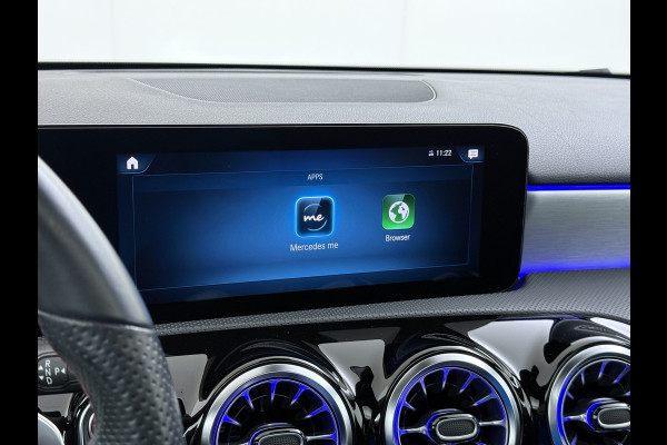 Mercedes-Benz A-Klasse 250e AMG // Panorama dak // Sfeerverlichting // Memory // MultiBeam LED // Advanced Audio // Keyless // 18" AMG Velgen // Widesc