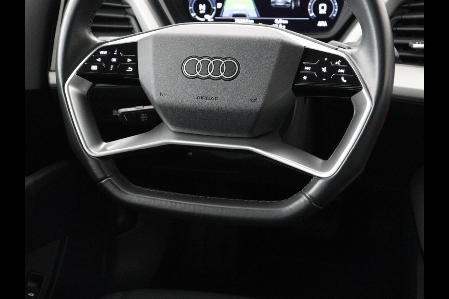 Audi Q4 e-tron 35 Launch edition 55 kWh | Warmtepomp | Stoelverwarming | Carplay | Full LED | 19'' | Navigatie | Parkeerhulp | DAB | Climate control | Cruise control | Bluetooth