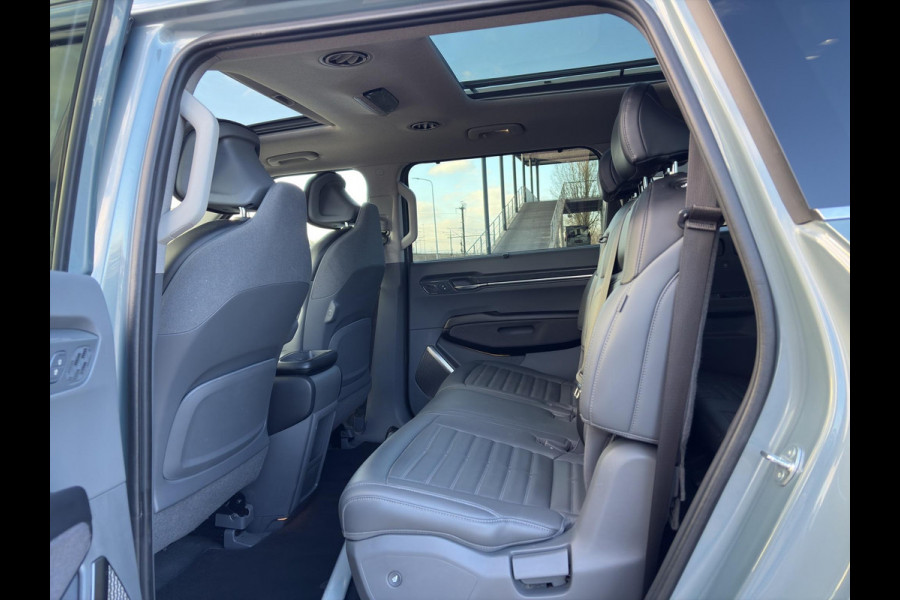 Kia EV9 Plus 99.8 kWh Navigatie | 360-camera | Apple Carplay / Android Auto | Heads-up | Meridian Soundsystem | Stoelverkoeling & Verwarming |