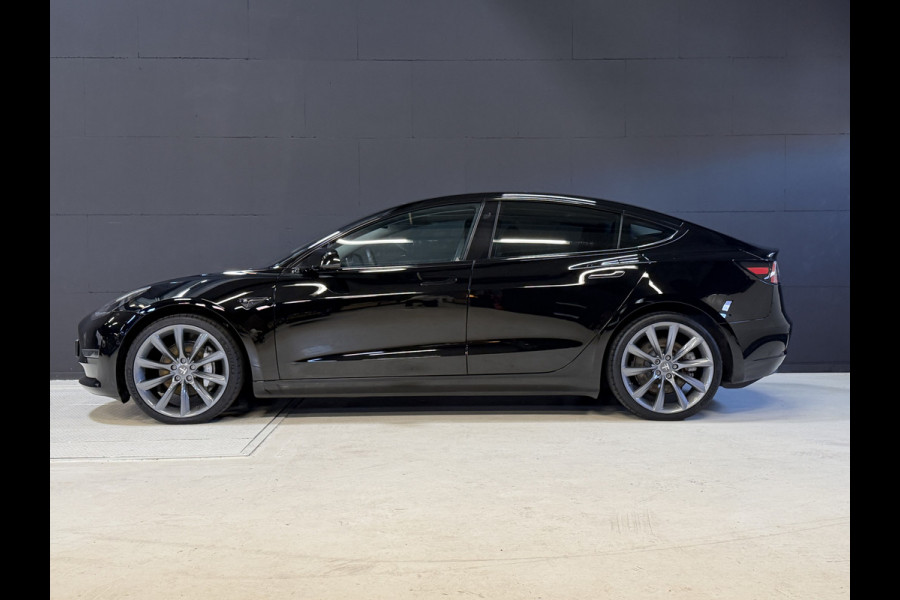 Tesla Model 3 Long Range AWD 75 kWh | Pano | Autopilot | Leder | Camera | Stoelverwarming | 20'' LMV